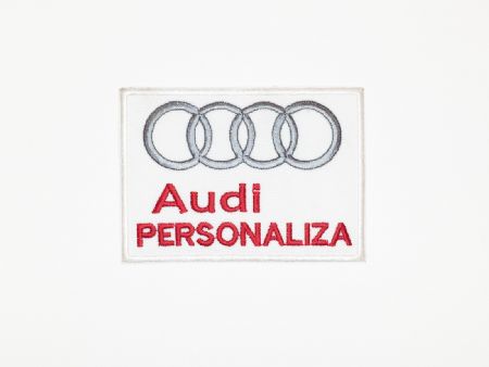 parche-audi-personalizado-blanco-4029.jpg